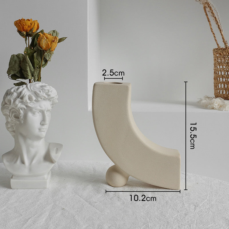Simplicity Ceramic Vase for Dry Flower Arrangement & Decor