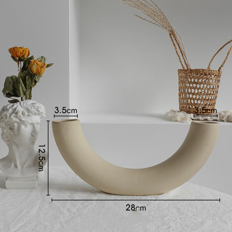 Simplicity Ceramic Vase for Dry Flower Arrangement & Decor