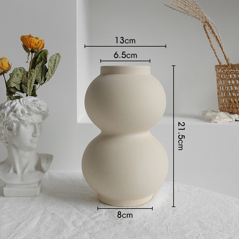 Simplicity Ceramic Vase for Dry Flower Arrangement & Decor