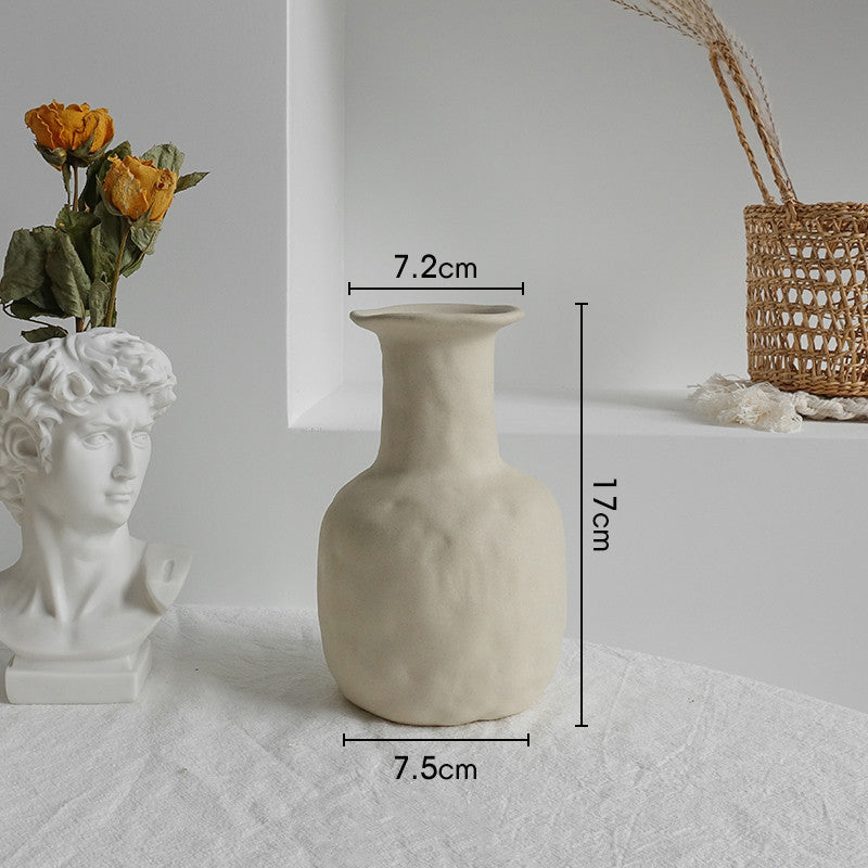 Simplicity Ceramic Vase for Dry Flower Arrangement & Decor