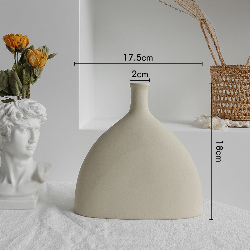 Simplicity Ceramic Vase for Dry Flower Arrangement & Decor
