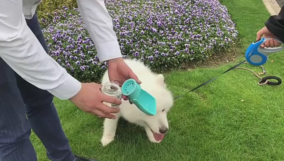 Foldable Dog Water Bottle – Portable, Leak-Proof Pet Water Dispenser